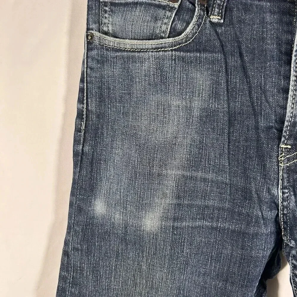 Levis shown always used